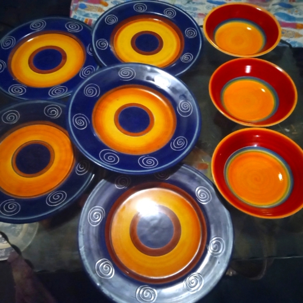 8 piece dinner ware